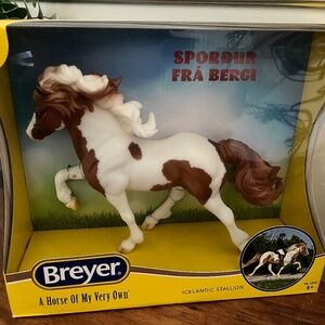 Breyer horse model in box Icelandic stallion 1844 spordur Fra Bergi